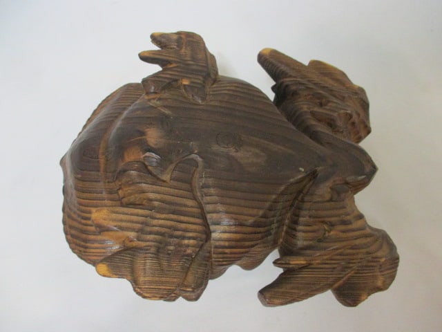 Mid Century Modern Japanese Handcarved Toad Sculpture - 4