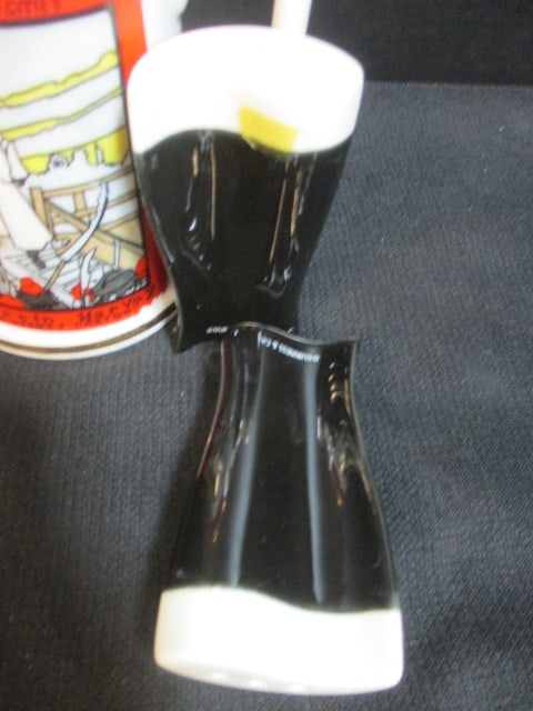 Vintage "A Tale of Two Cities" Mug and "Guiness" Salt & Pepper Shakers - 4