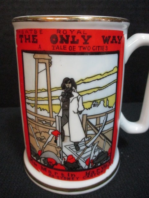 Vintage "A Tale of Two Cities" Mug and "Guiness" Salt & Pepper Shakers - 5