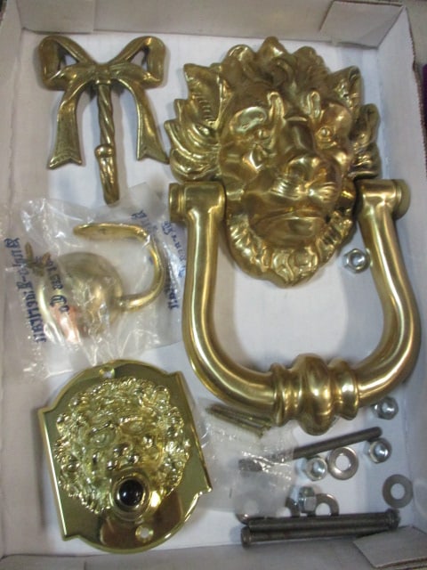 Vintage Lion's Head Brass Door Knocker and Doorbell and 2 Brass Hooks: .
