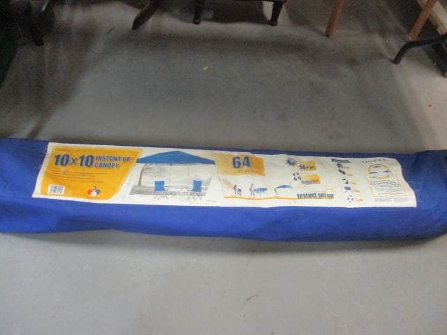 Quest 10'x10' Instant Up Canopy in Bag: 64 square feet of shade cover