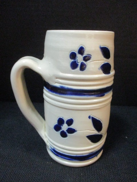 Vintage Williamsburg Pottery Salt=Glazed Stoneware Tankard: 6 1/2"