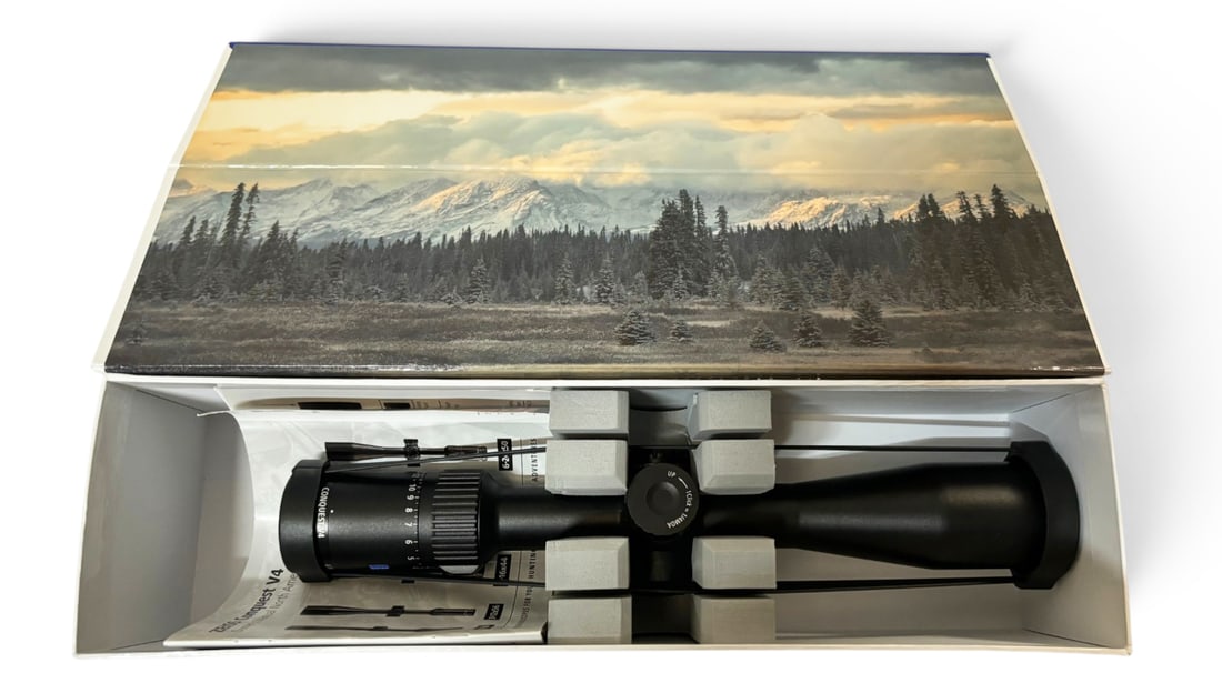NIB Zeiss Conquest V4 4-16x44 Z-Plex 30mm Scope w/ Lens Covers - 3