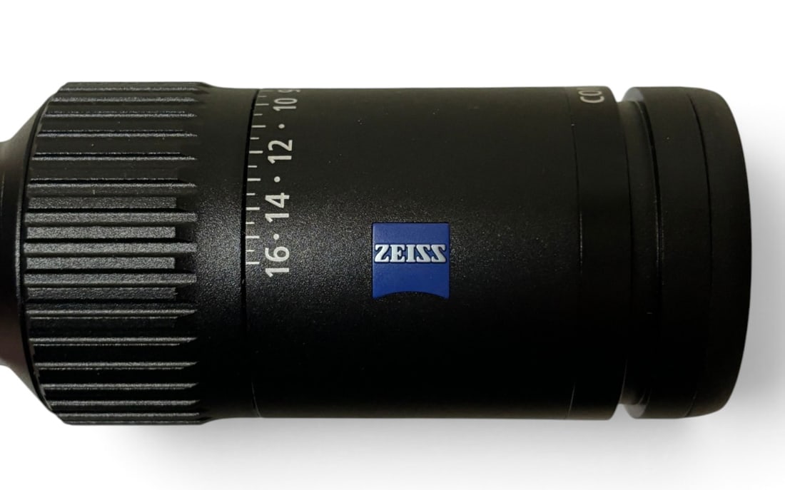 NIB Zeiss Conquest V4 4-16x44 Z-Plex 30mm Scope w/ Lens Covers - 8