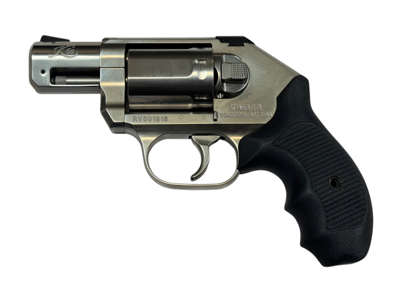 Excellent Kimber K6 .357 MAG. Stainless 2” Hammerless Revolver: S#: RV001913 | Stainless Steel | 6-shot, DA | Revolver with enclosed hammer and compact stainless-steel frame |||| CONDITION: Excellent, like new with very little signs of use if any. Mechanically fun