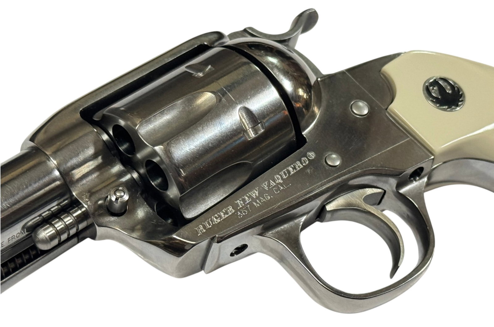LNIB 2013 Ruger New Vaquero .357 MAG. High Gloss Stainless Revolver in Case  - 20