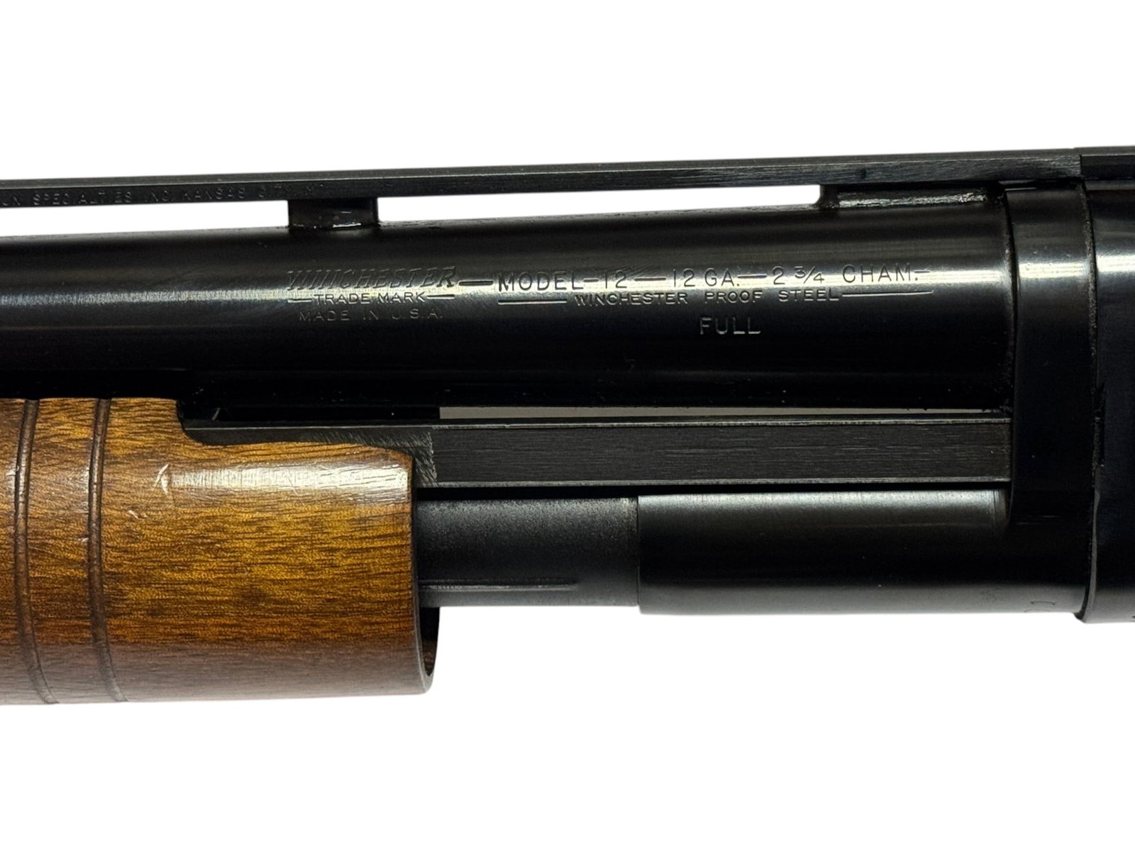 Excellent MINT 1962 Winchester Model 12 Pump Action 12 GA. Slamfire Shotgun with Vent Rib - 4
