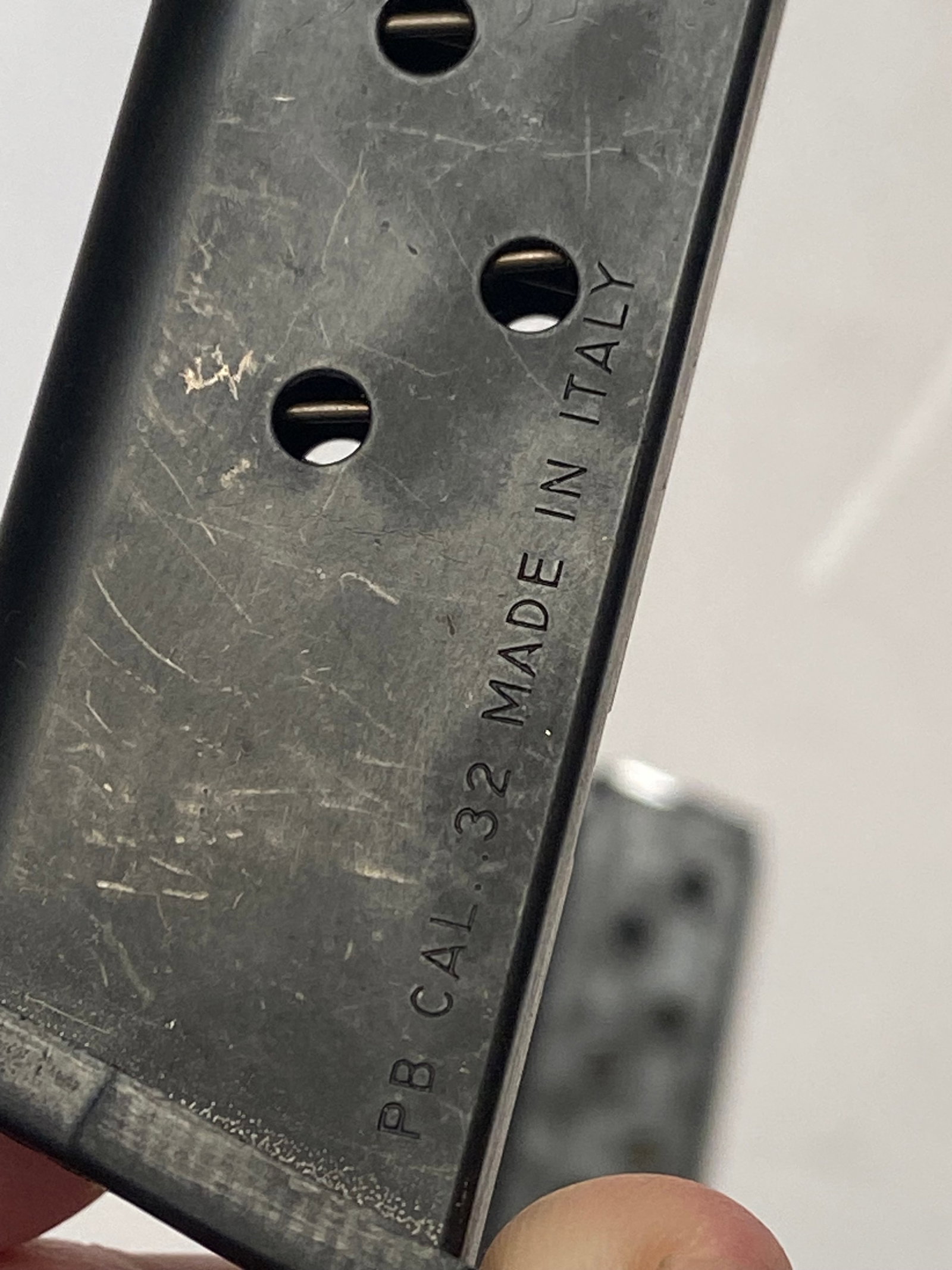 (2) Factory Beretta M3032 Tomcat .32 ACP 7rd. Magazines - 3