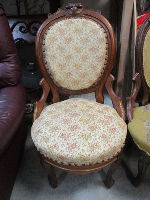 Vtg. Carved Parlor Chair w/Floral upholstery & Nailhead trim: 19" Seat