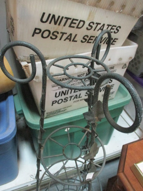3 Tier Metal Plant Stand w/leaf & Vine Accents - 3