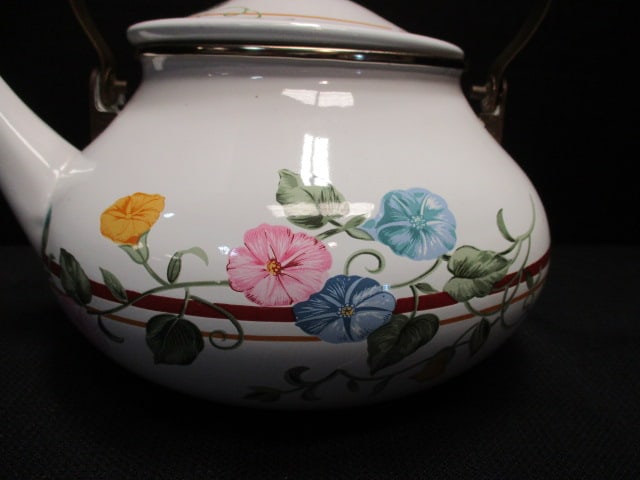 1985 Trellis Enamel teapot - 3