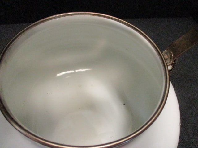 1985 Trellis Enamel teapot - 5