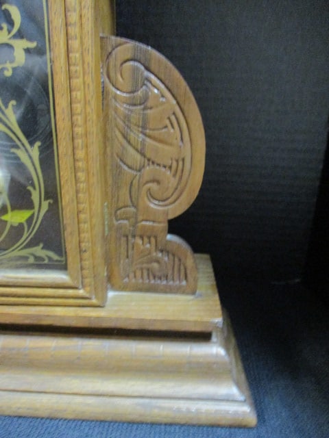 Waterbury Antique Gingerbread Mantle Clock - 3