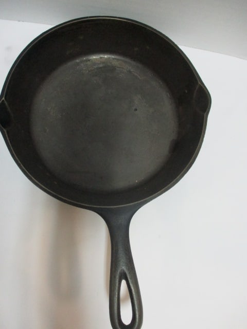 Cast Iron (8") & Cast Iron (11") Skillets - 2