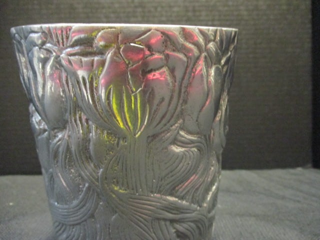 Silver Tone Floral & Leaf Embossed Wine Bottle Holder - 3