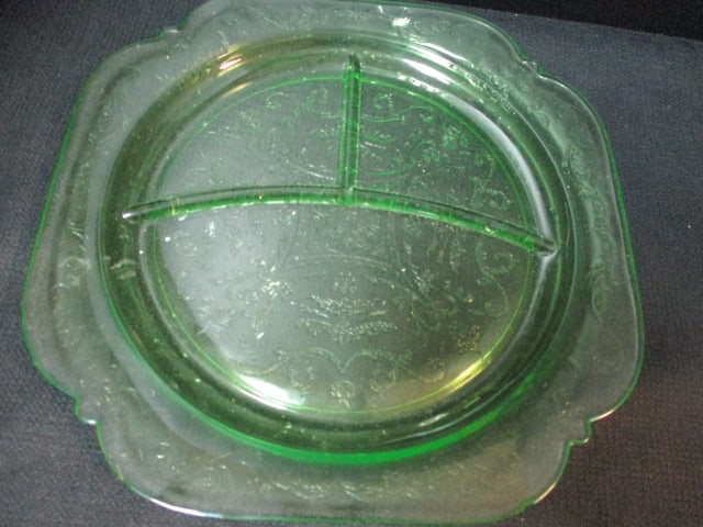 Pink Depression Glass Sugar Bowl, 2 Pink Bud Vases, Green - 3
