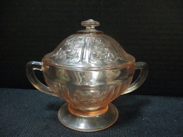 Pink Depression Glass Sugar Bowl, 2 Pink Bud Vases, Green - 5