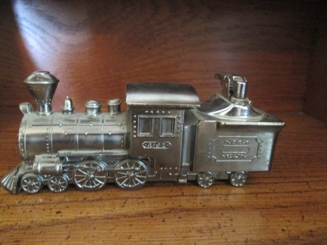 Cast Metal Train Locomotive Table Lighter: 6 1/4" long