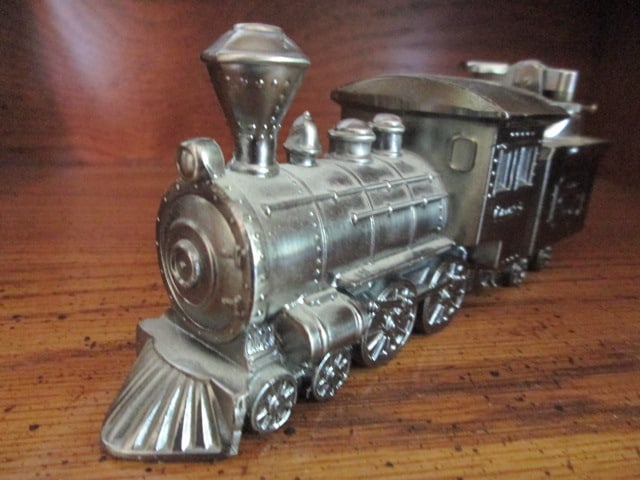 Cast Metal Train Locomotive Table Lighter - 2