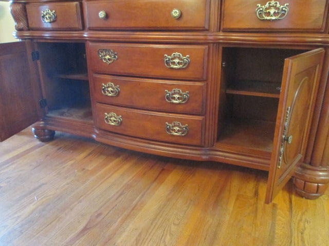 Broyhill 100th Anniversary Collection Serpentine 2 Piece Illuminated China Hutch - 12