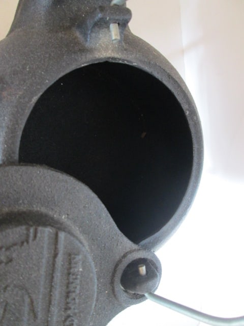 Old Mountain Cast Iron Kettle with Trivet Stand - 4