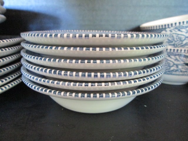 33 Pieces of Currier & Ives Blue by Royal Multi-Motif Center Scene Dinner Ware - 7
