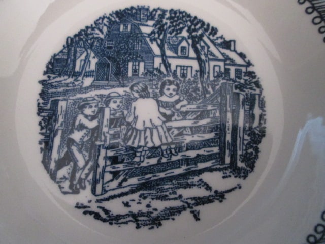33 Pieces of Currier & Ives Blue by Royal Multi-Motif Center Scene Dinner Ware - 9