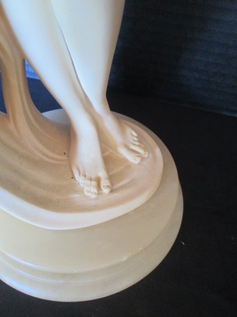 Vintage Made in Italy Carved Classical Female Nude Figure - 3