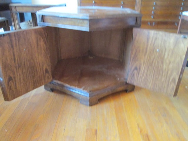 Lane Tiered End Table and Hexagonal End Table - 9