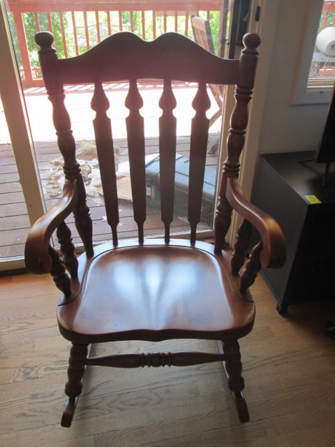 Tell City Turned Spindle Solid Wood Rocker: 24 1/2"w, some finish wear on arms, Local Pickup Only