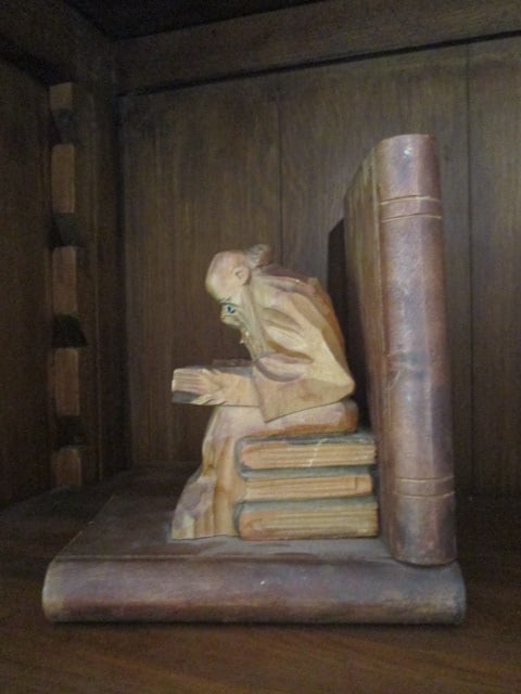 Pair of Vintage Folk Art Hand Carved Elder Scholar Bookends - 3