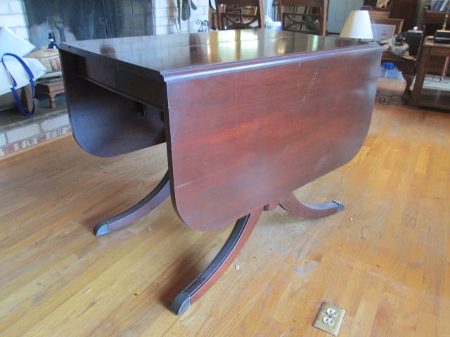 Vintage White Furniture Co. Mahogany Drop Leaf Table with Brass Cap Splay Feet - 2