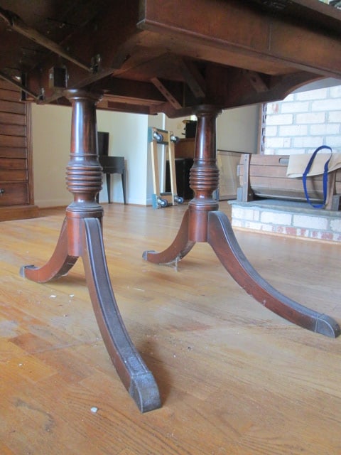 Vintage White Furniture Co. Mahogany Drop Leaf Table with Brass Cap Splay Feet - 5
