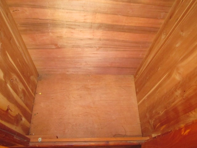 Vintage Kincaid Robes Cedar Wardrobe - 4