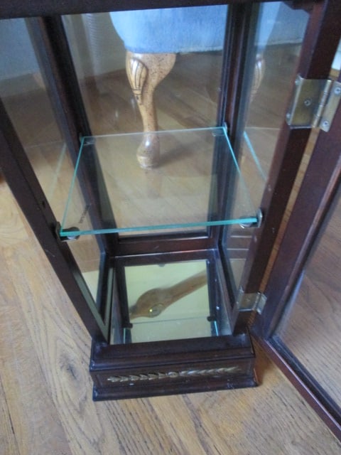 The Bombay Co. Neoclassical Style Pedestal Display - 4