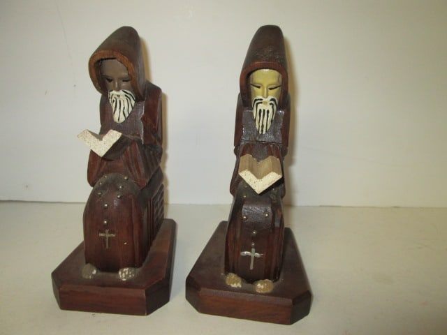 Pair of Vintage Folk Art Hand Carved Wooden Monk Bookends Made in Mexico: 8"h