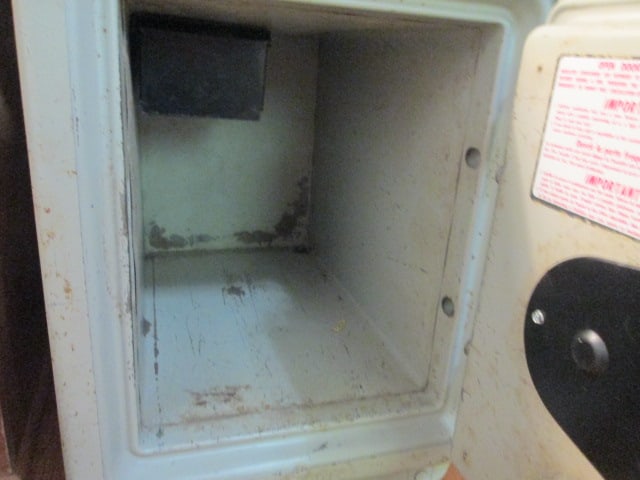 Sentry Safe Fire Resistant Combination Floor Safe - 3