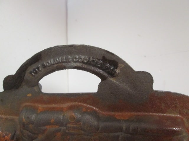 1980's John Wright "Toy Solider" Cast Iron Cookie Pan - 5