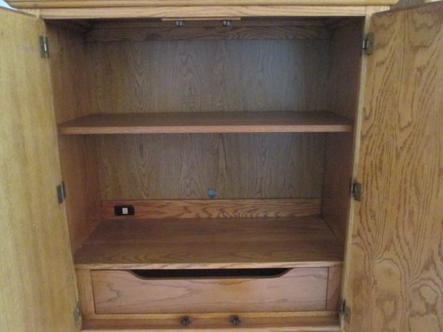 Thomasville Oak Armoire/Media Cabinet - 2