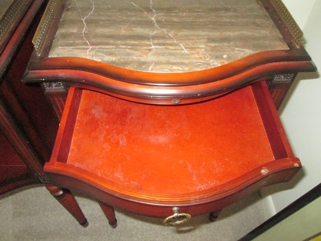 Pair of The Bombay Co. Mahogany Marble Top Tables with Galley Rail - 5