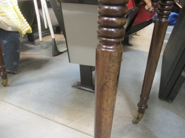 Early Federal Style Mahogany Fold Top Game Console Table - 5