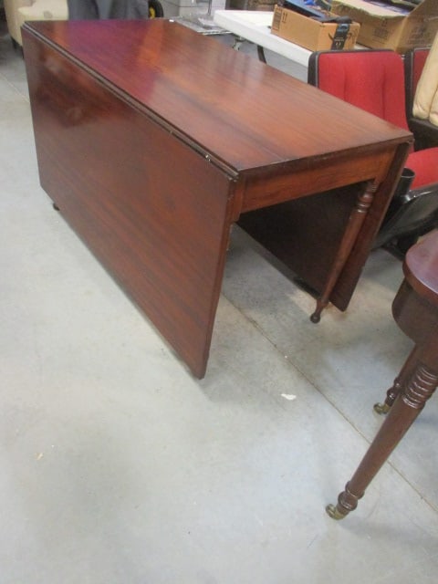 Gateleg Drop Leaf Dining Table - 7
