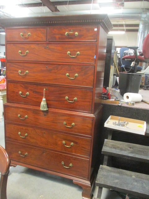 2 Over 6 Mahogany Gentlemen's Antique Georgian Style Chest: 44 x 22 x 72 (dovetail drawers)