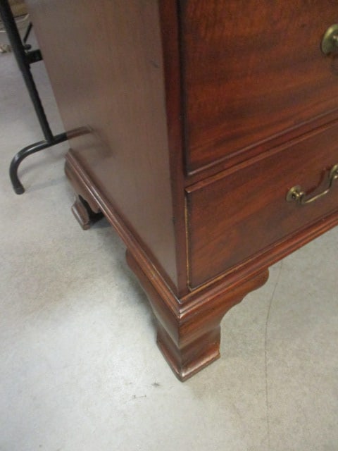 2 Over 6 Mahogany Gentlemen's Antique Georgian Style Chest - 5