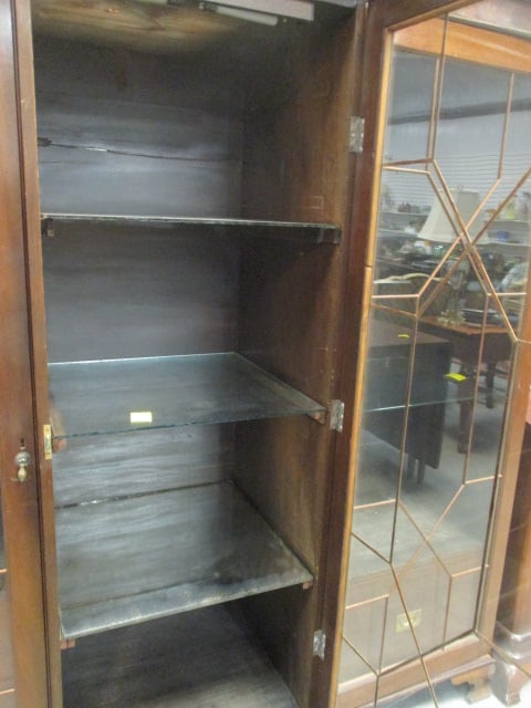 Multifunction Lighted Display Cabinet w/Geometric Glass Doors - 7