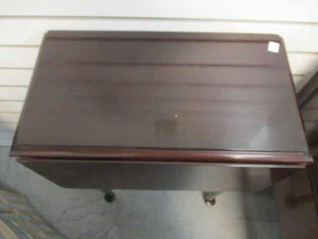 Mahogany Drop Leaf Federal Style Table - 2