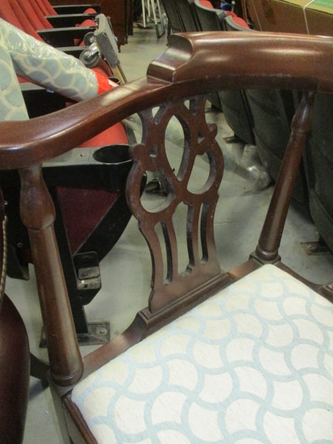 Chippendale Style Mahogany Corner Chair w/ornate back - 2