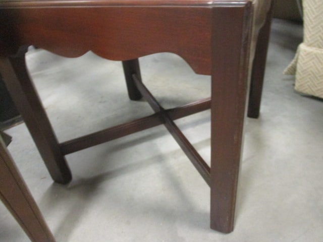 Chippendale Style Mahogany Corner Chair w/ornate back - 5