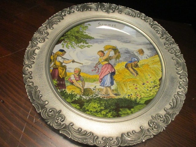 Children's Scenes Collectable Pewter Plates (4) & - 4