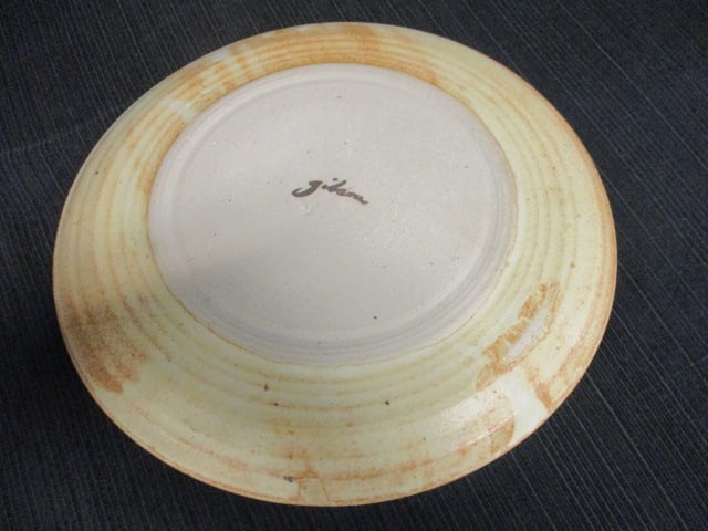 Pottery Plate w/Sculpted Mouse Head in Center Signed Gibson - 5